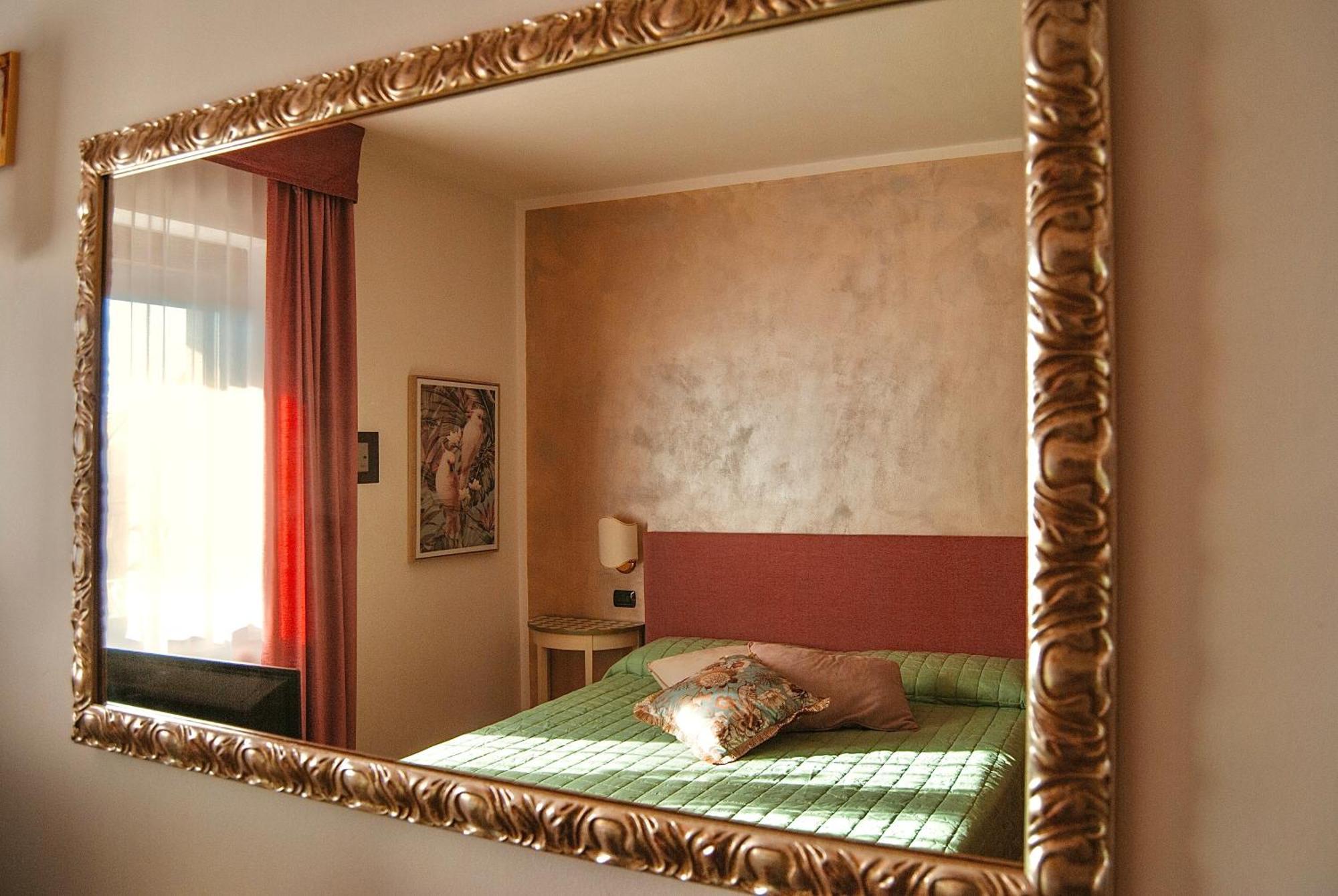 Welcome Traveller Frida'S Rooms Caprino Veronese Eksteriør bilde