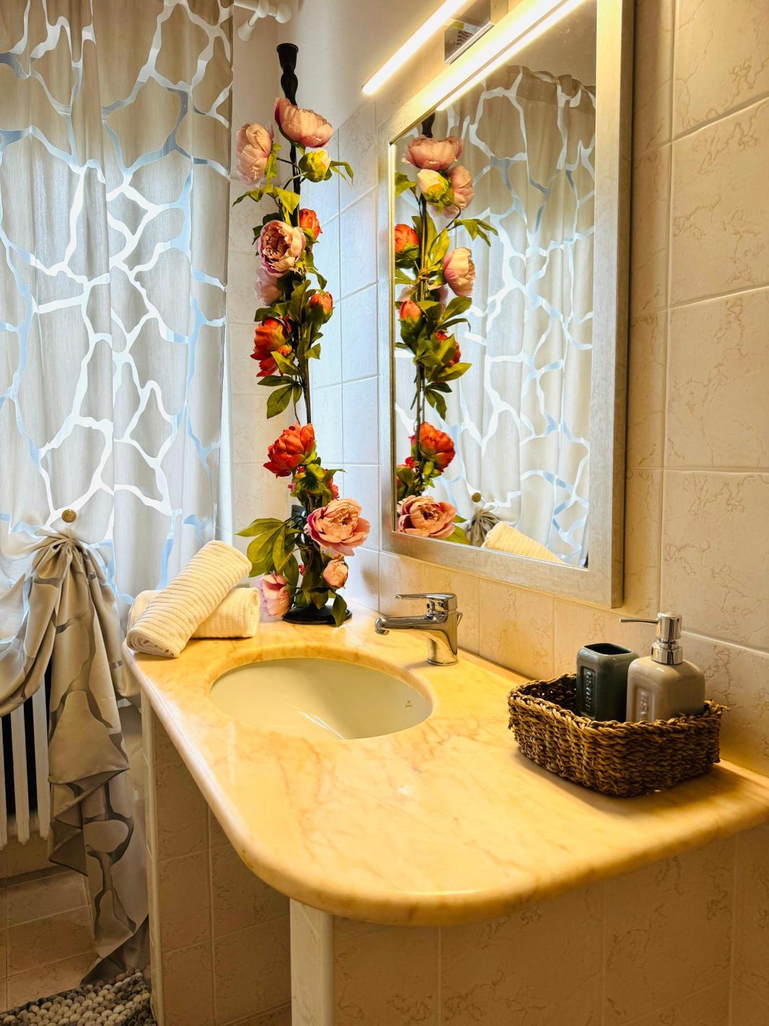 Welcome Traveller Frida'S Rooms Caprino Veronese Eksteriør bilde